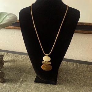 Vintage Avon Modernist Lucite Necklace